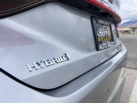 2021 Toyota Avalon Hybrid XLE