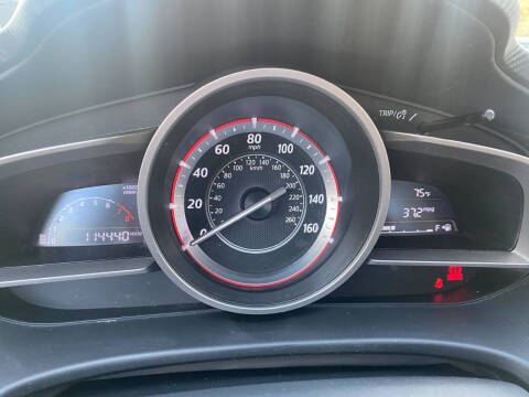 2015 Mazda MAZDA3 i SV