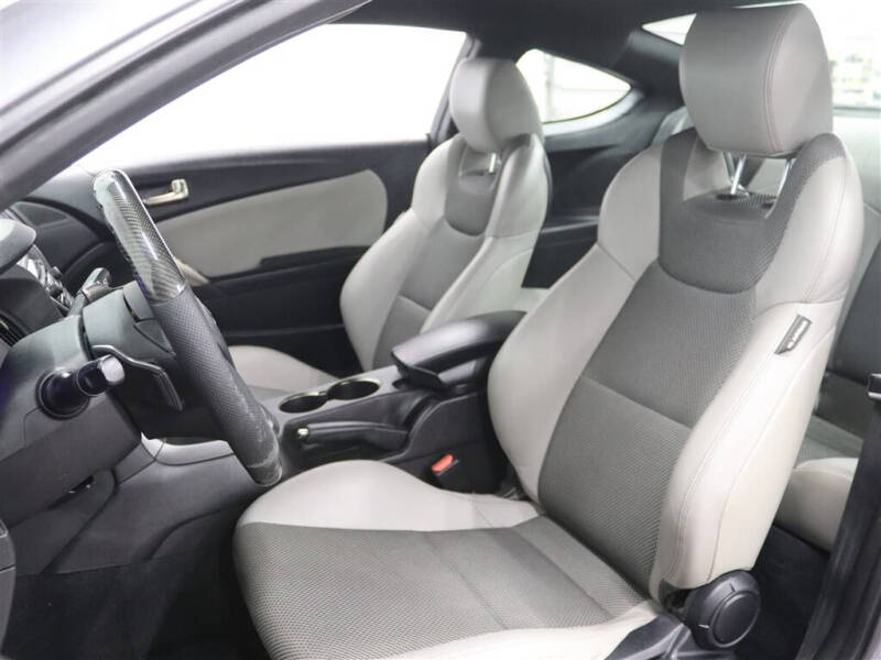 2016 Hyundai Genesis Coupe