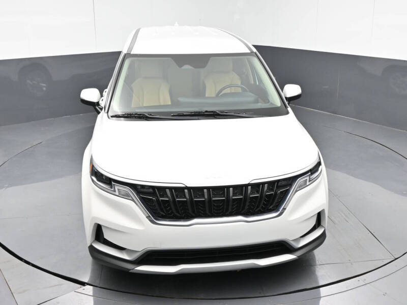 2022 Kia Carnival LX