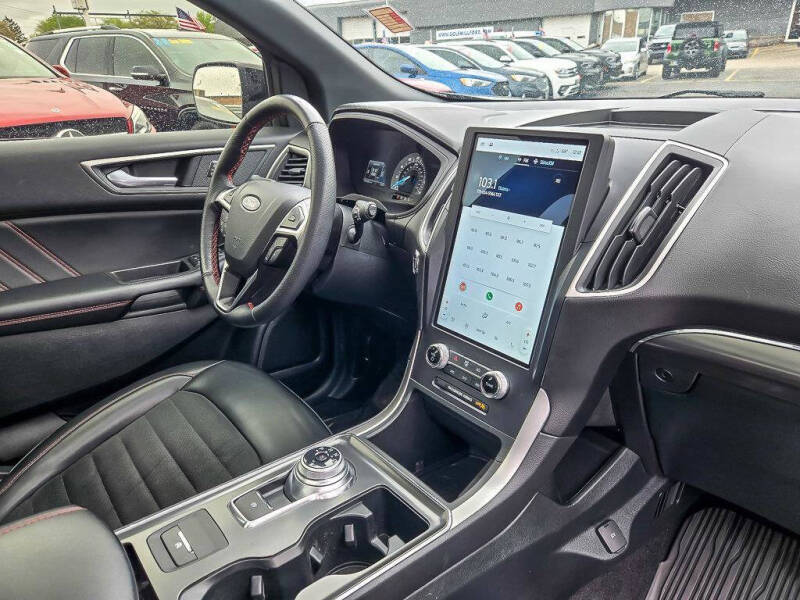 2024 Ford Edge ST-Line