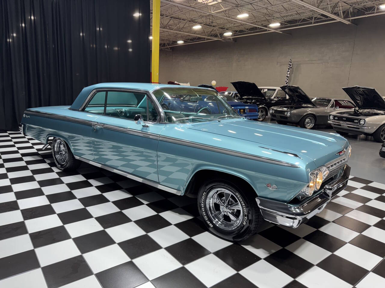 1962 Chevrolet Impala 11