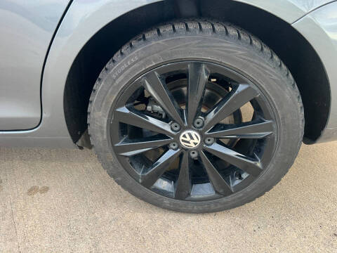 2013 Volkswagen Jetta SportWagen TDI