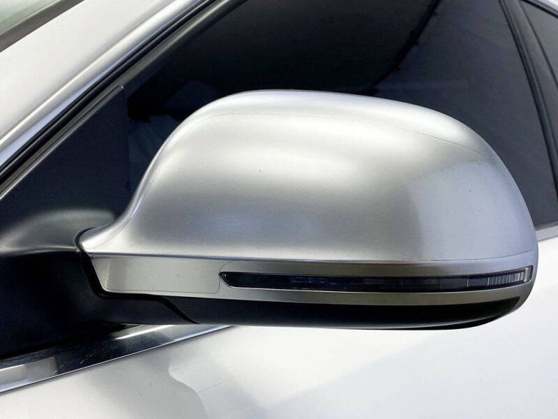 2008 Audi S8 quattro