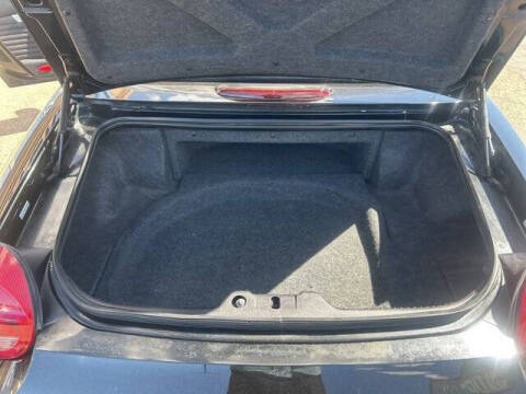 2004 Ford Thunderbird Deluxe