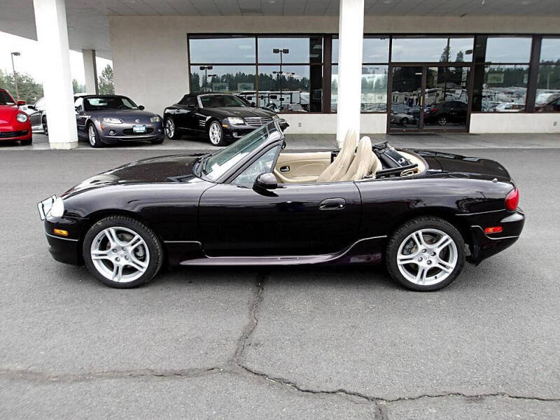 2004 Mazda MX-5 Miata