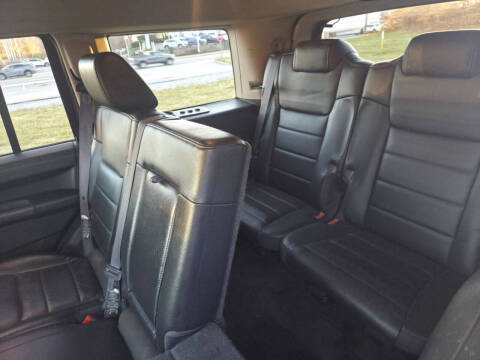 2008 Jeep Commander Sport