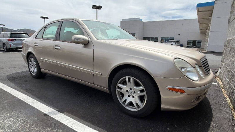 2005 Mercedes-Benz E-Class E 320