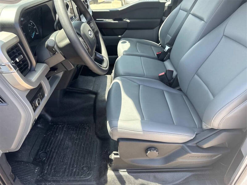 2025 Ford F-350 Super Duty XL