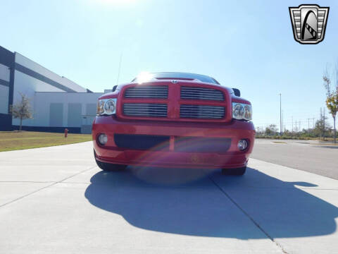 2004 Dodge Ram 1500 SRT-10