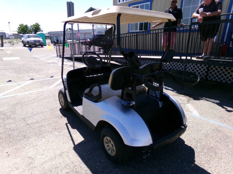 2018 E-Z-GO Golf Cart