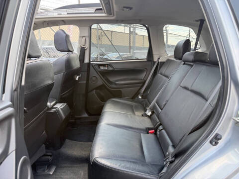 2014 Subaru Forester 2.5i Touring
