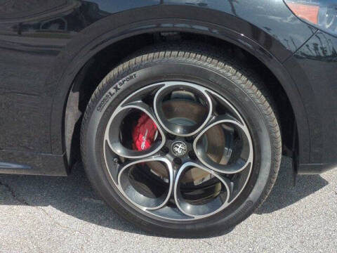 2025 Alfa Romeo Stelvio