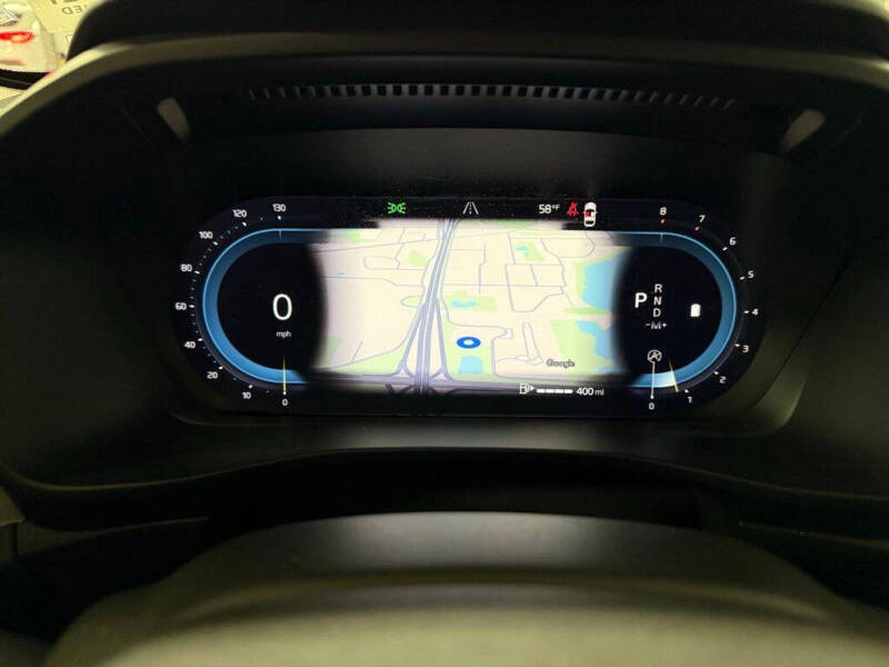 2024 Volvo XC40 B5 Plus Bright Theme