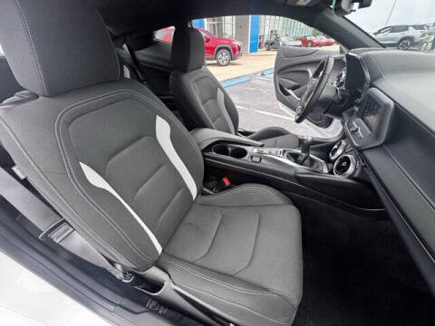 2024 Chevrolet Camaro LT