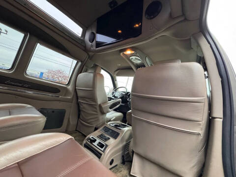 2016 GMC Savana 2500