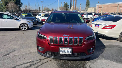 2019 Jeep Cherokee Latitude