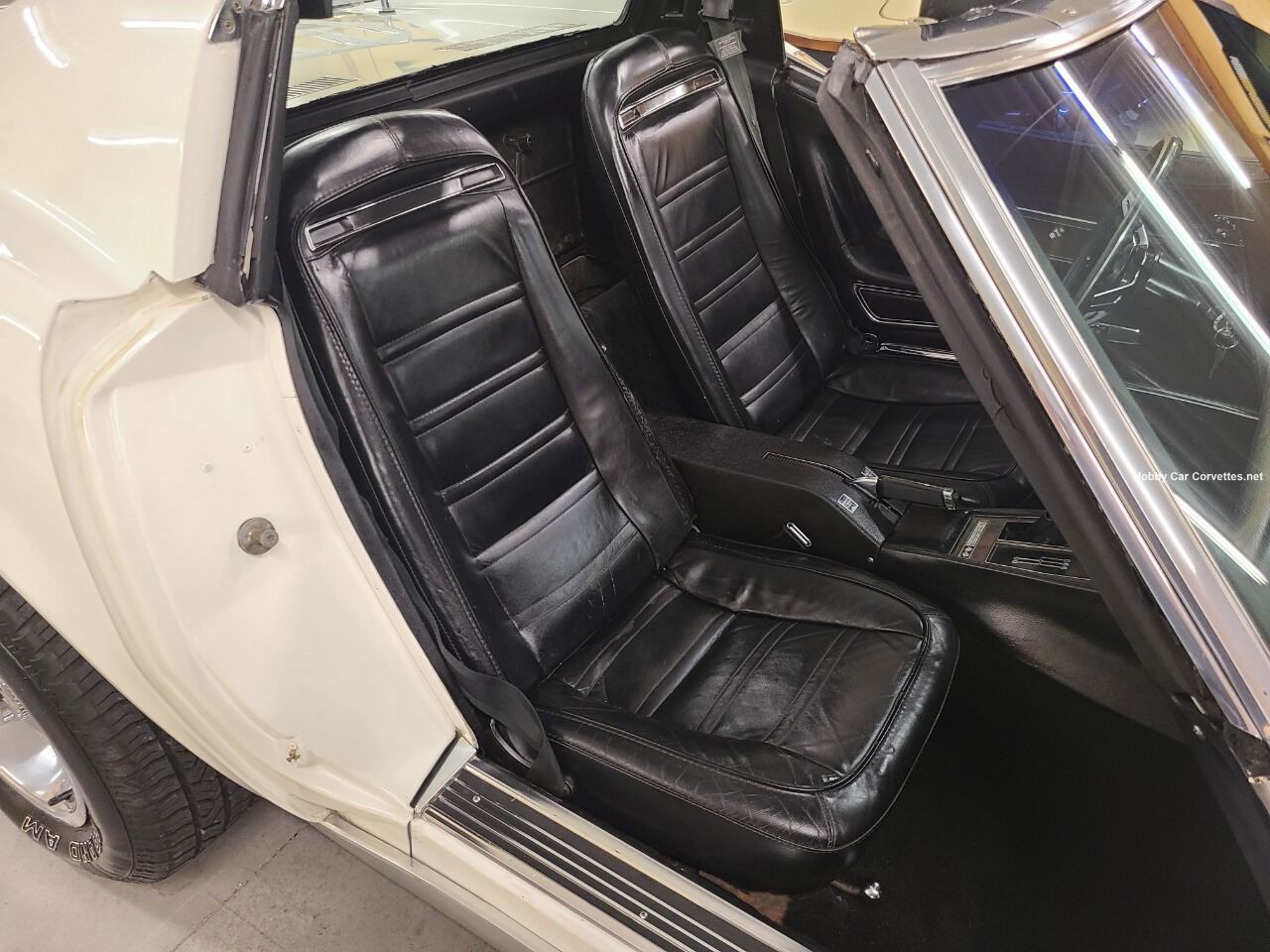 1974 Chevrolet Corvette 19
