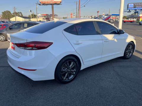 2018 Hyundai Elantra
