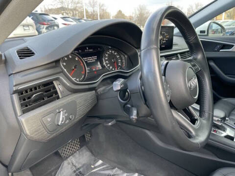 2019 Audi A4 quattro Premium 45 TFSI