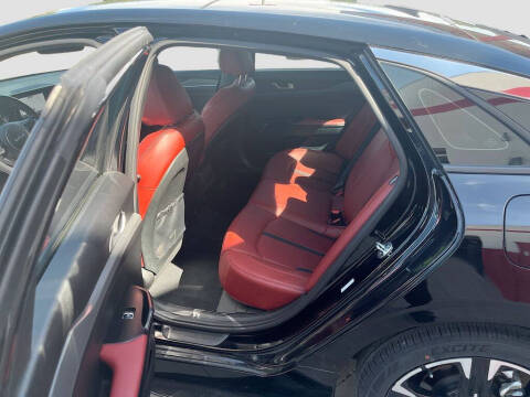 2023 Kia K5