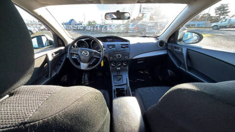 2012 Mazda MAZDA3 i Touring