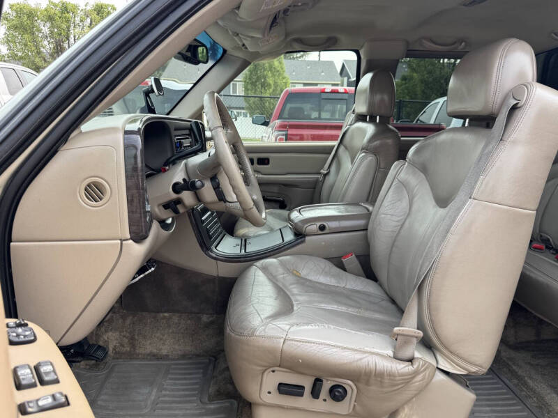 2002 GMC Sierra 1500 Denali