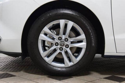 2025 Toyota Sienna Limited 7-Passenger