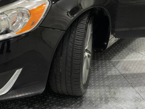 2013 Volvo C70 T5 Platinum