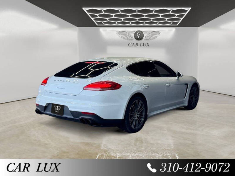 2015 Porsche Panamera
