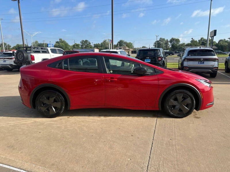 2026 Toyota Prius LE