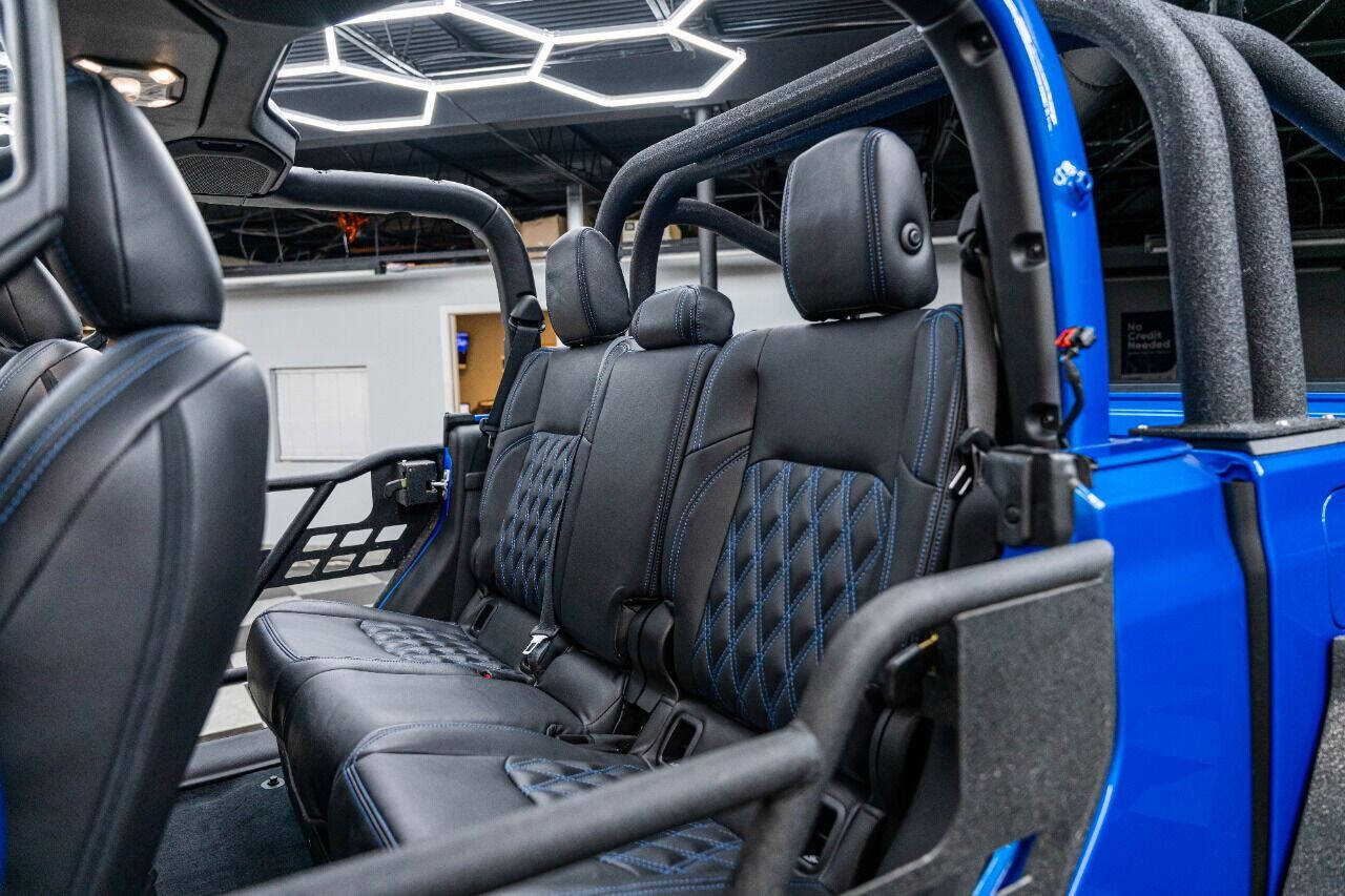 2023 JEEP Gladiator Pickup - $68,999