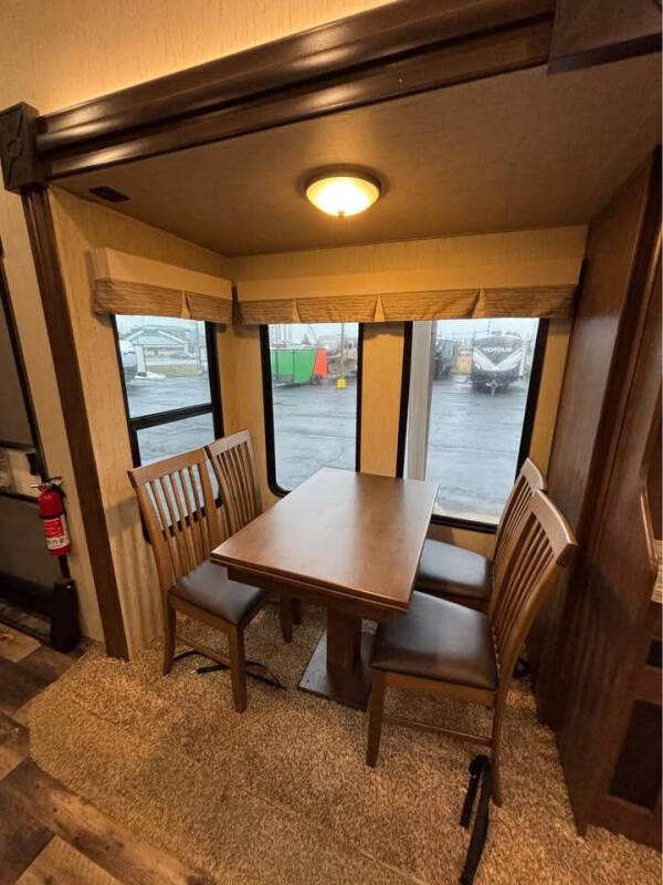 2018 Forest River Sierra