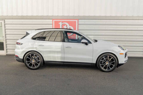 2024 Porsche Cayenne