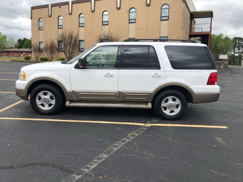 2004 Ford Expedition for sale at A&P Auto Sales in Van Buren AR