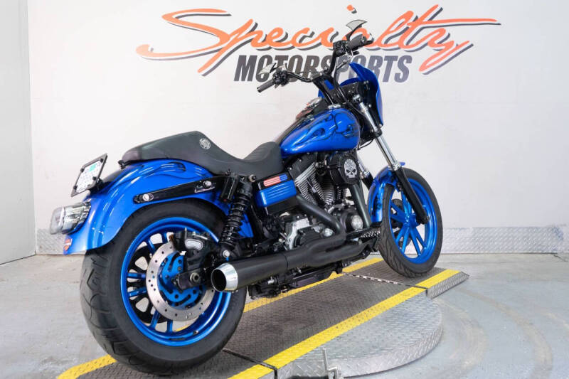 2009 Harley-Davidson Super Glide Custom