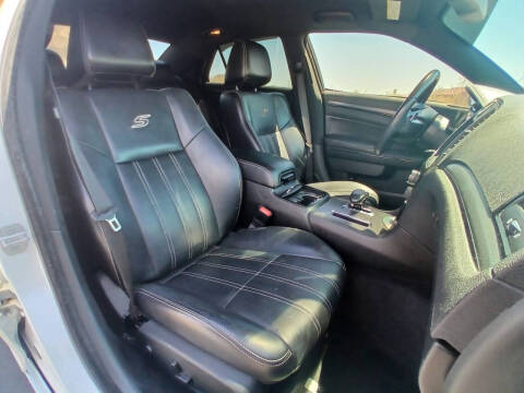 2013 Chrysler 300 S