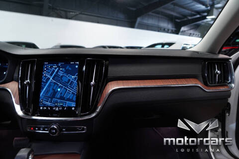 2024 Volvo S60 B5 Ultimate Dark Theme