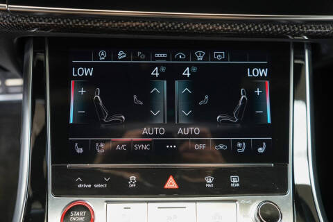 2023 Audi SQ8 4.0T quattro Premium Plus