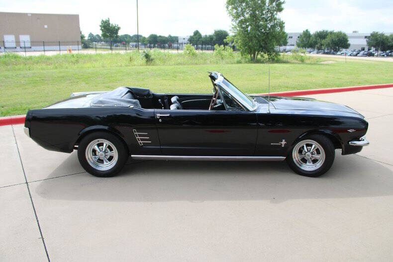 1966 Ford Mustang