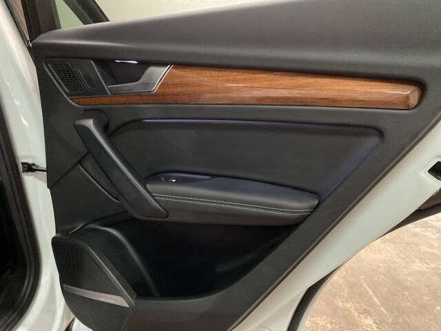 2023 Audi Q5 quattro Premium Plus 40 TFSI