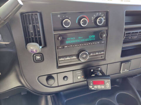 2016 GMC Savana 2500