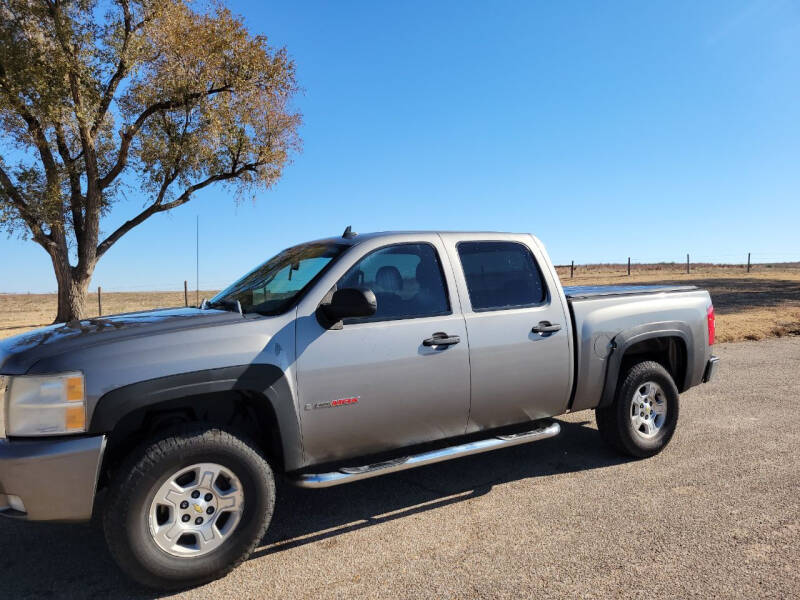 2007 Chevrolet Silverado 1500 for sale at TNT Auto in Coldwater KS