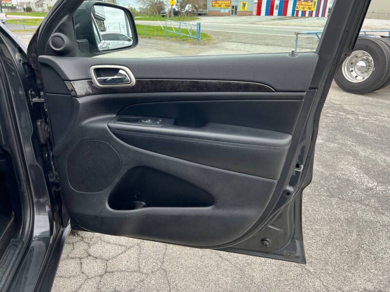 2011 Jeep Grand Cherokee Laredo