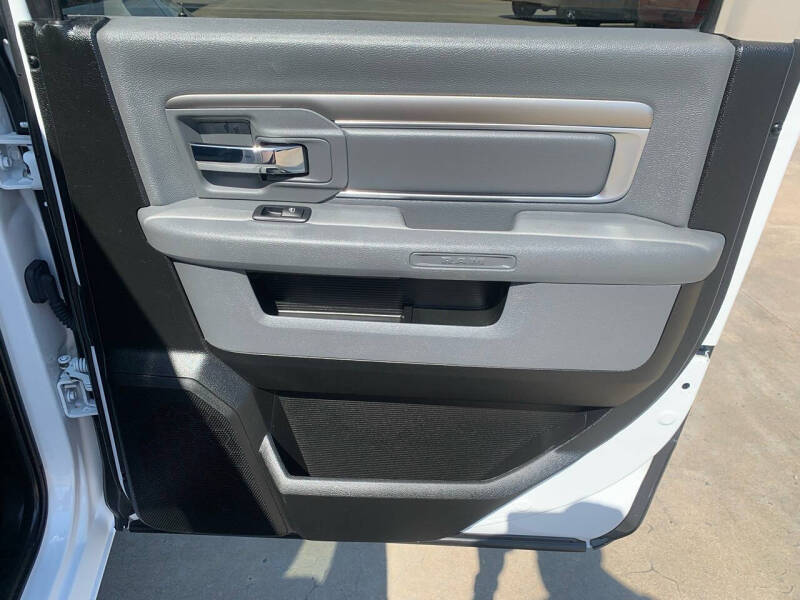 2019 RAM 1500 Classic SLT