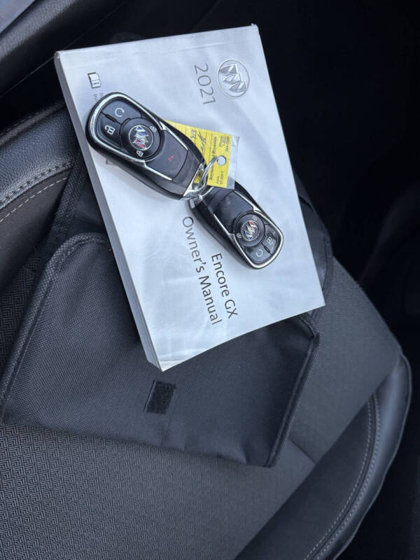 2021 Buick Encore GX Select