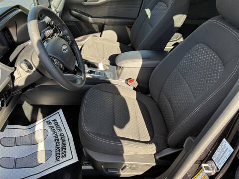 2023 Ford Escape Hybrid Active