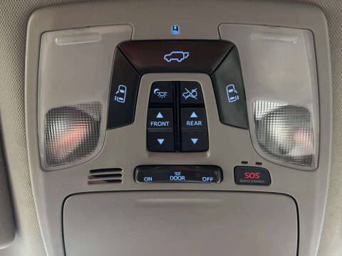 2015 Toyota Sienna XLE Premium 8-Passenger