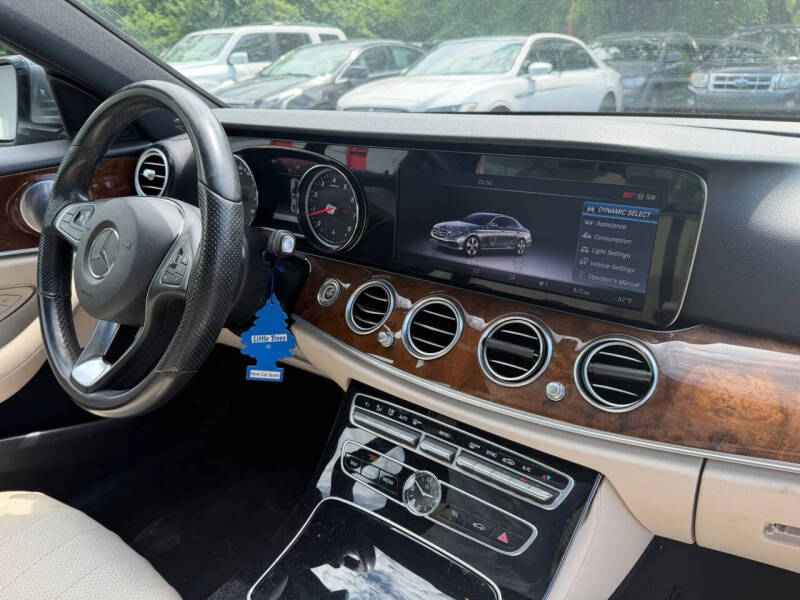 2017 Mercedes-Benz E-Class E 300 4MATIC