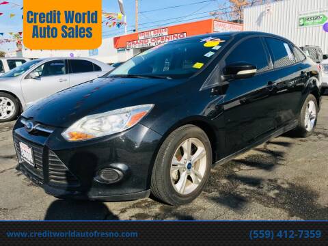 2013 Ford Focus for sale at Credit World Auto Sales in Fresno CA